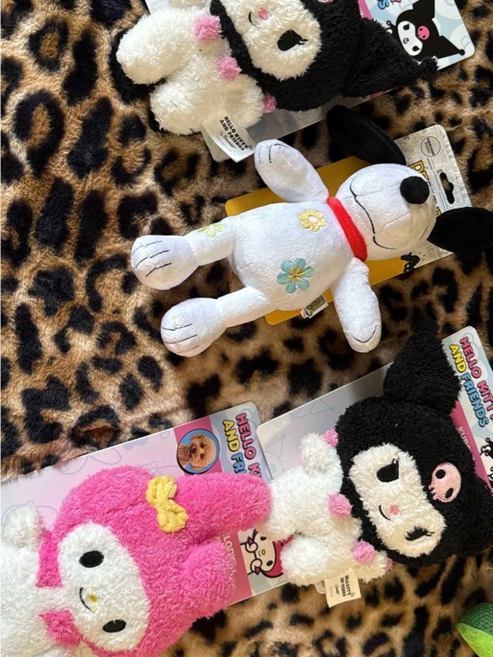 Cute Sanrio Plush Bundle Featuring My Melody & Kuromi Style Friends and snoopy